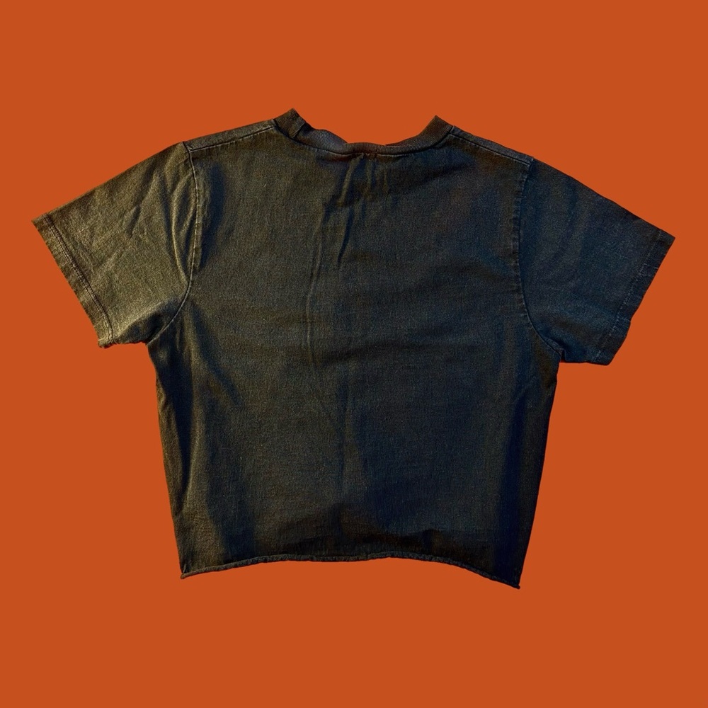 Brandy Melville Dragon Tee, Cropped, Black - Picture 2 of 5